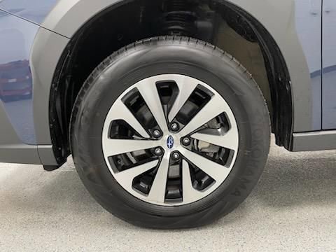 Used 2025 Subaru Outback Premium image 15