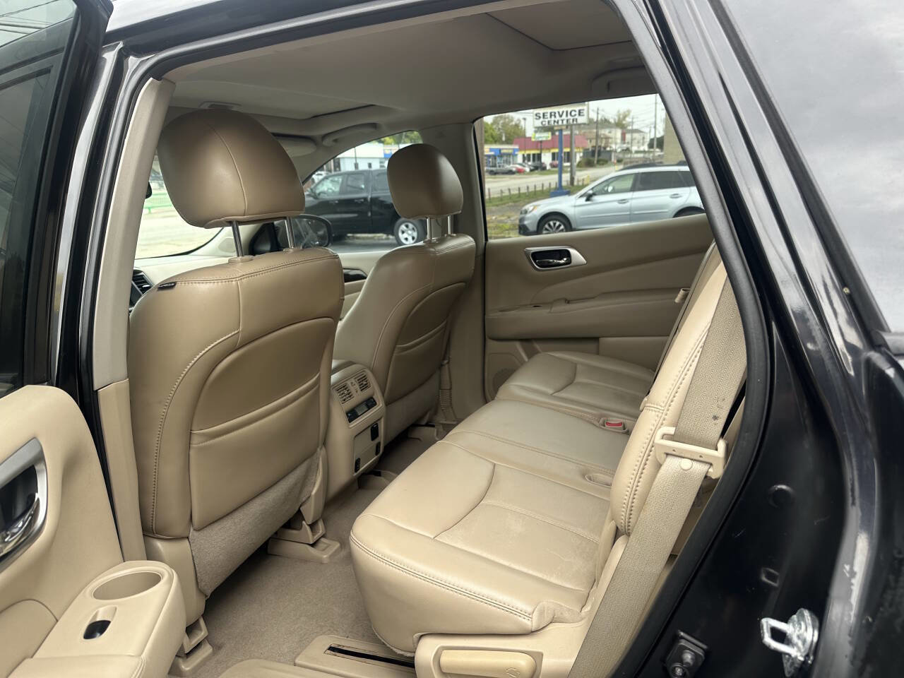 Used 2015 Nissan Pathfinder SL w/ SL Premium Package image 17
