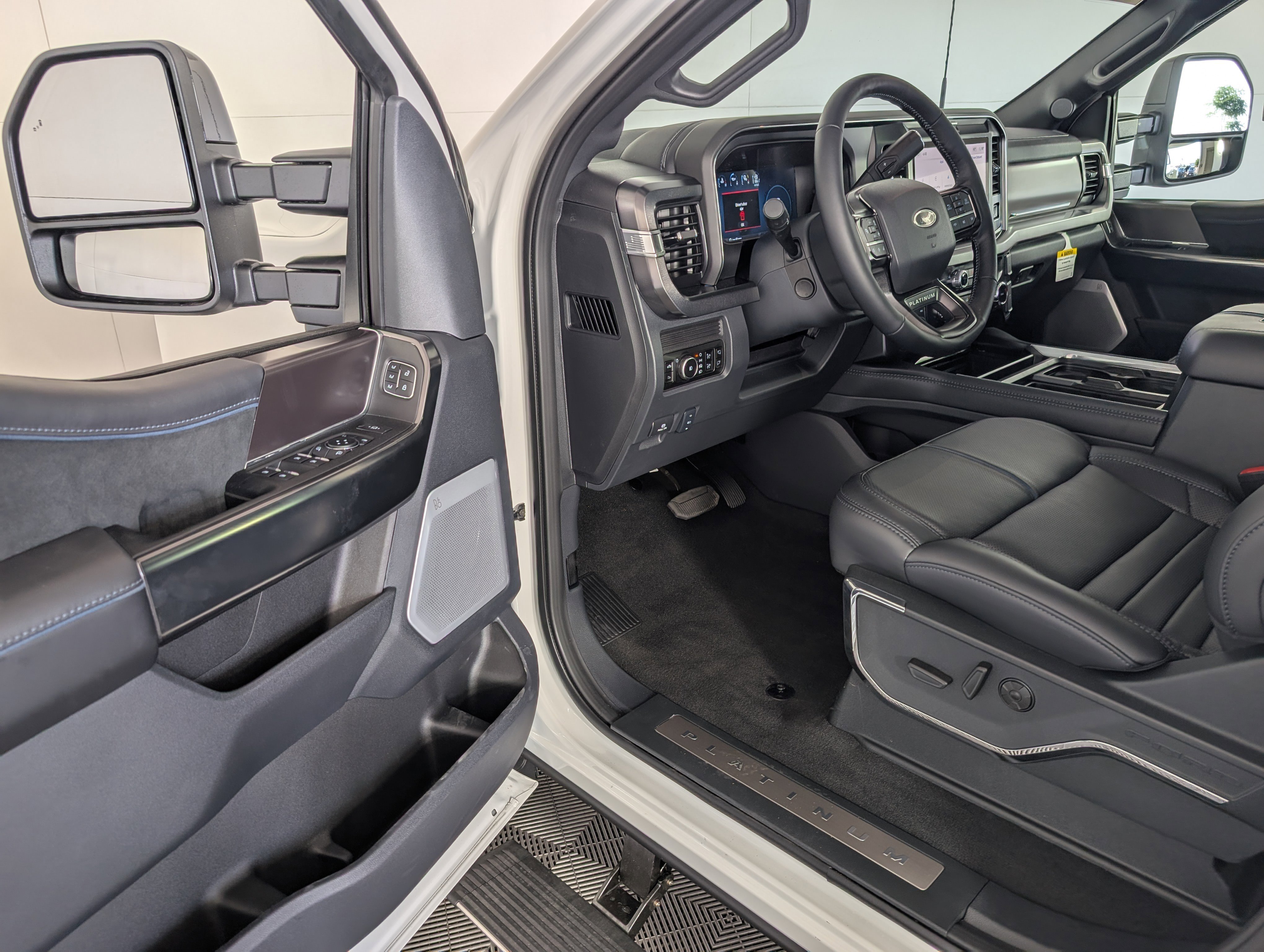 New 2026 Ford F350 Platinum image 10