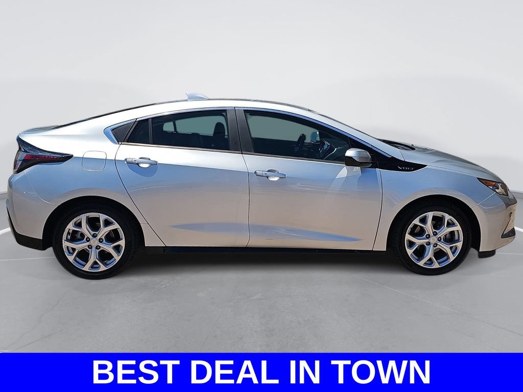 Used 2018 Chevrolet Volt Premier w/ Driver Confidence Package FWD video 2