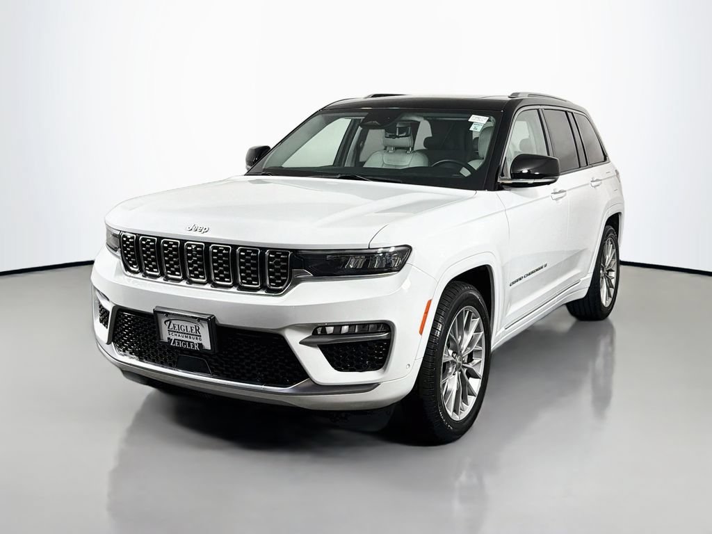 Used 2022 Jeep Grand Cherokee Summit w/ Adv Protech Group IV AWD/4WD image 3