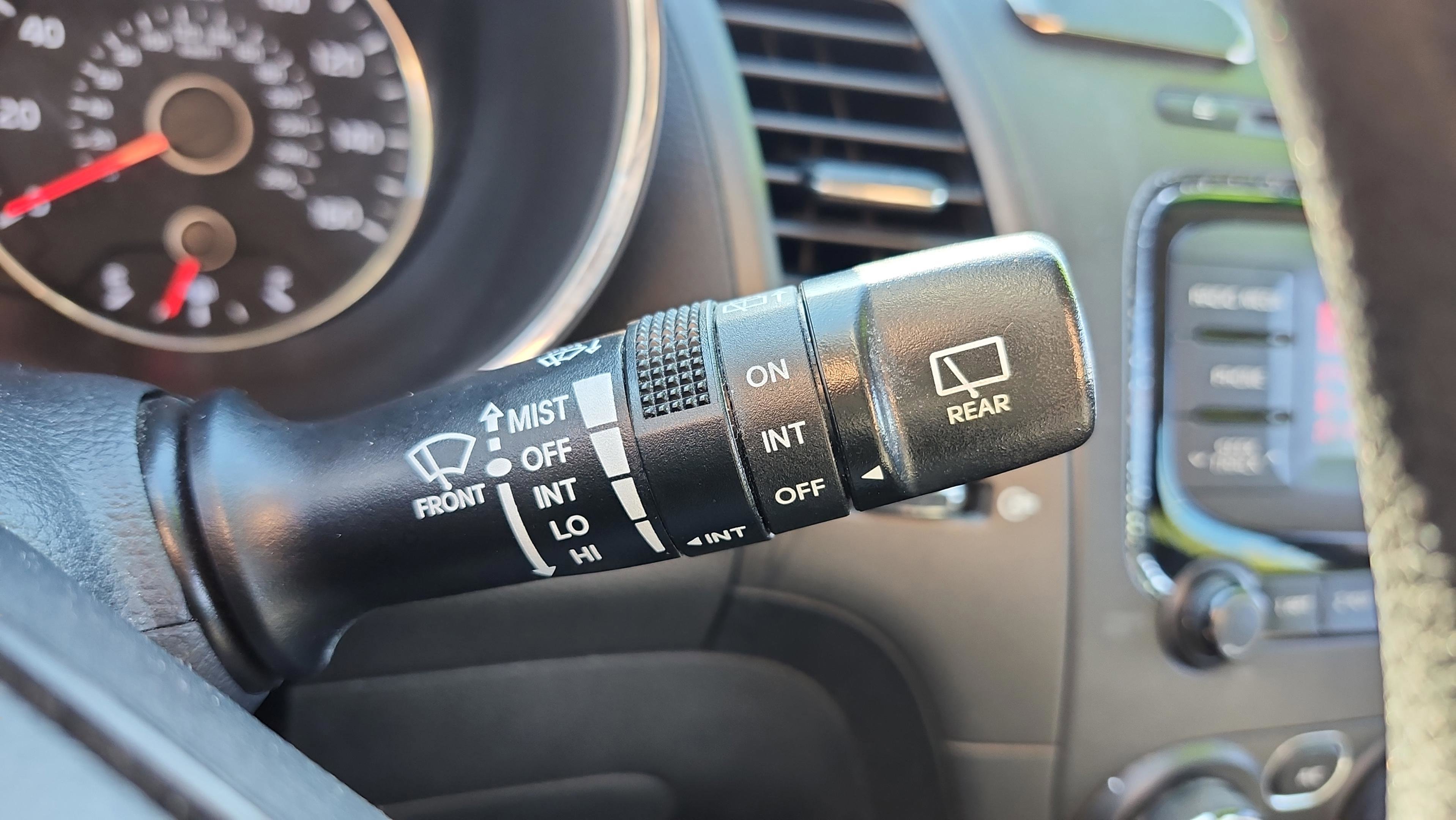 Used 2017 Kia Forte LX image 31