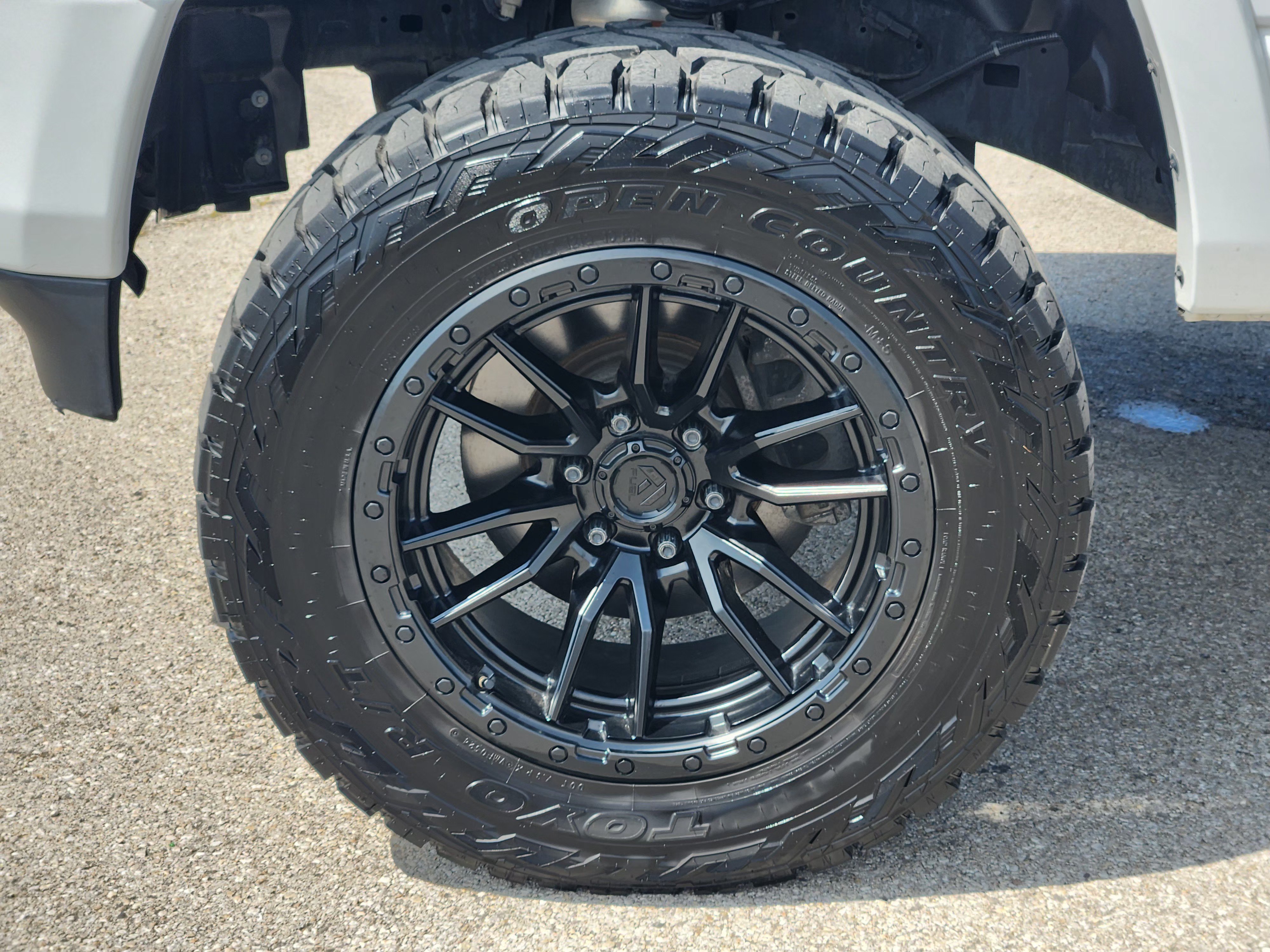 Used 2022 RAM 1500 Limited w/ Night Edition RWD image 10