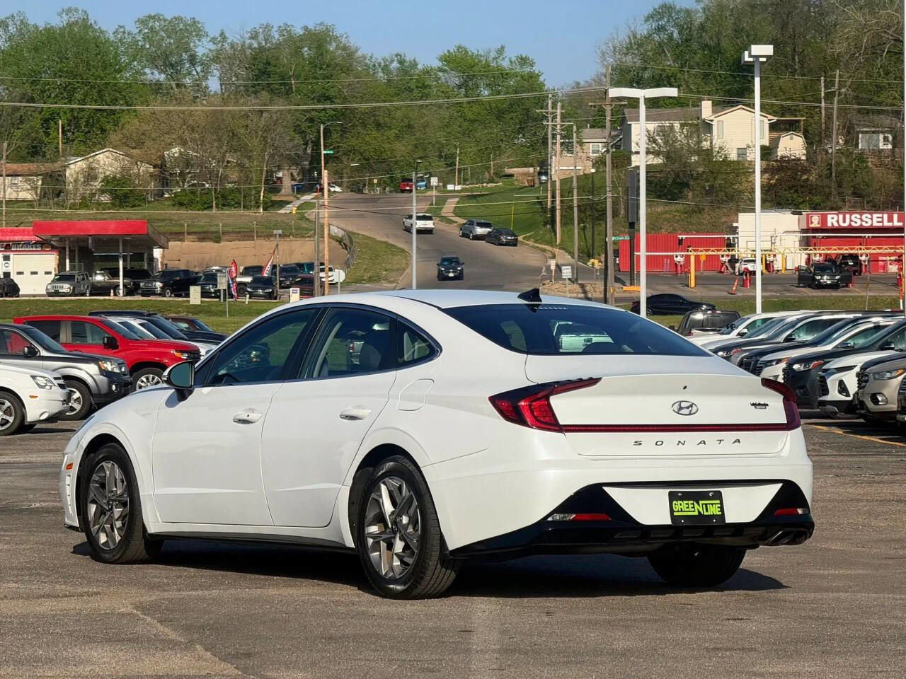 Used 2021 Hyundai Sonata SEL FWD image 2