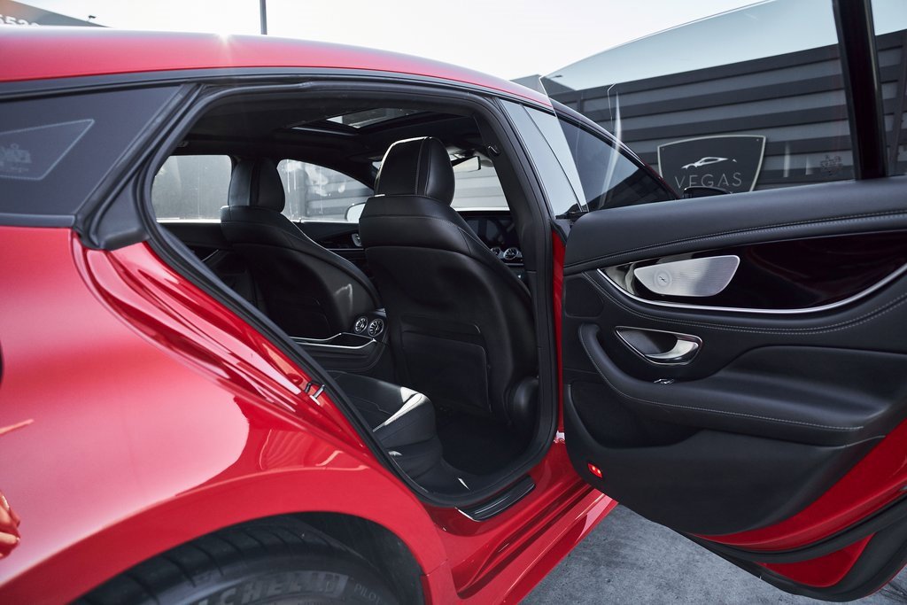 Used 2019 Mercedes-Benz AMG GT 53 image 26