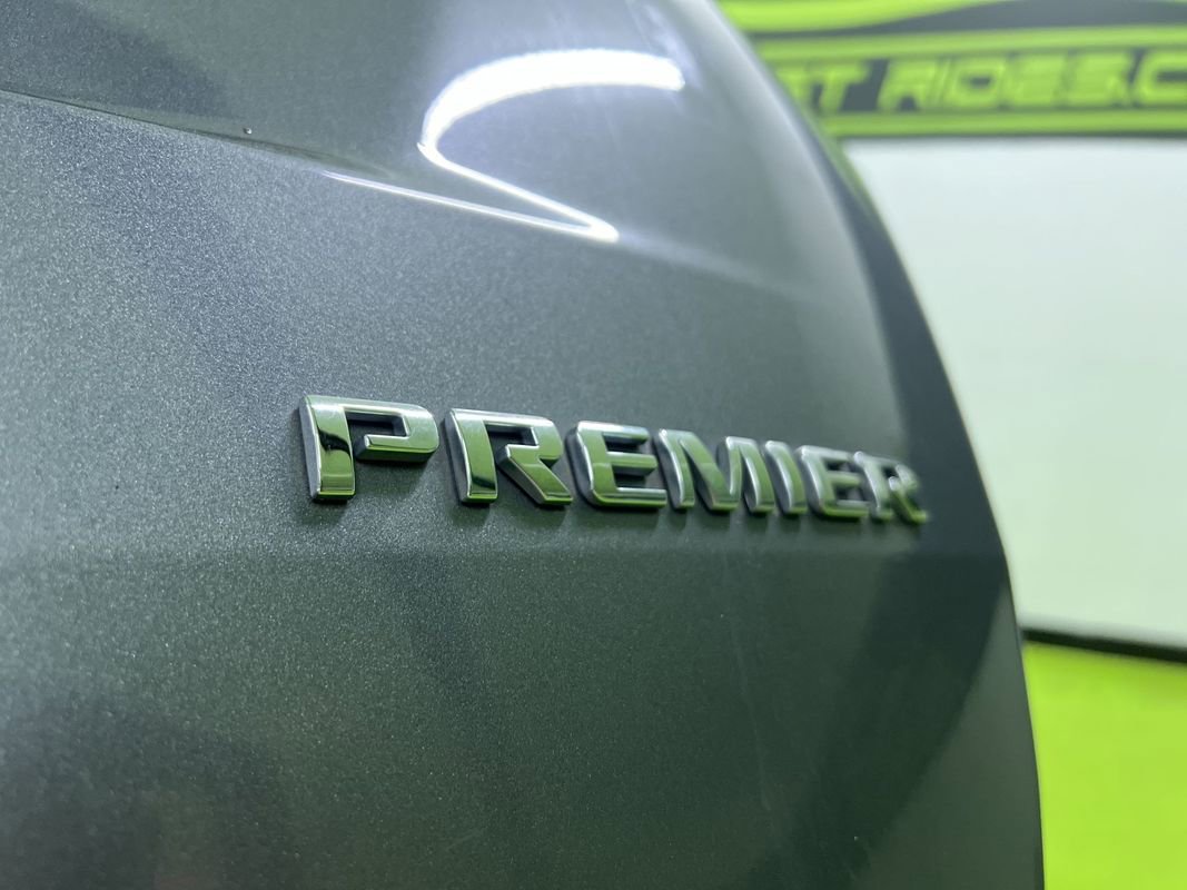 Used 2020 Chevrolet Trax Premier w/ LPO, Cargo Package FWD image 13