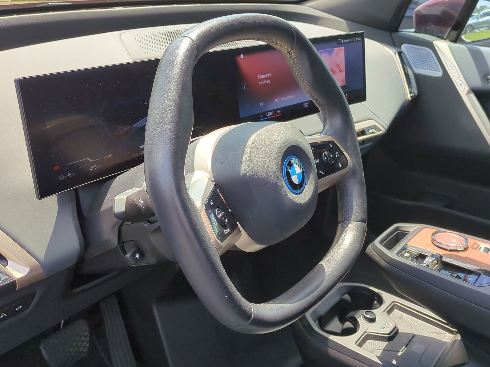 Certified 2023 BMW iX M60 w/ Executive Package AWD/4WD image 17
