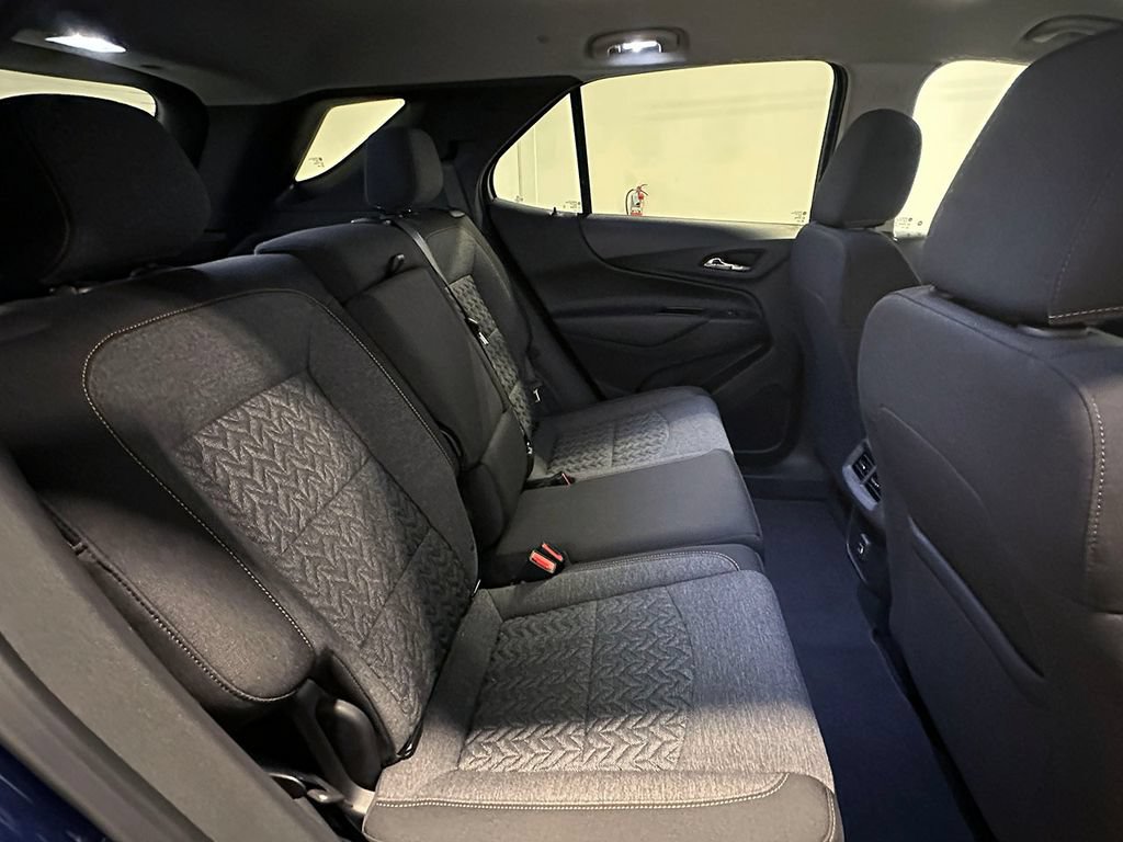 Used 2023 Chevrolet Equinox LT FWD image 22