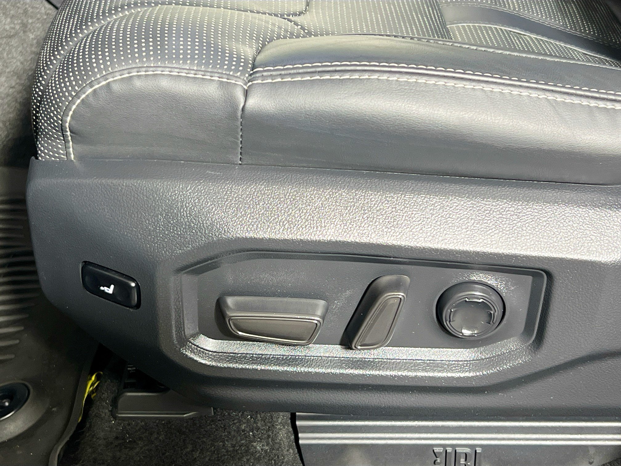Used 2024 Toyota Tundra Capstone AWD/4WD image 15