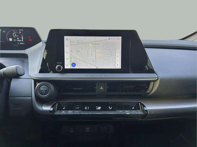 Used 2023 Toyota Prius XLE image 14