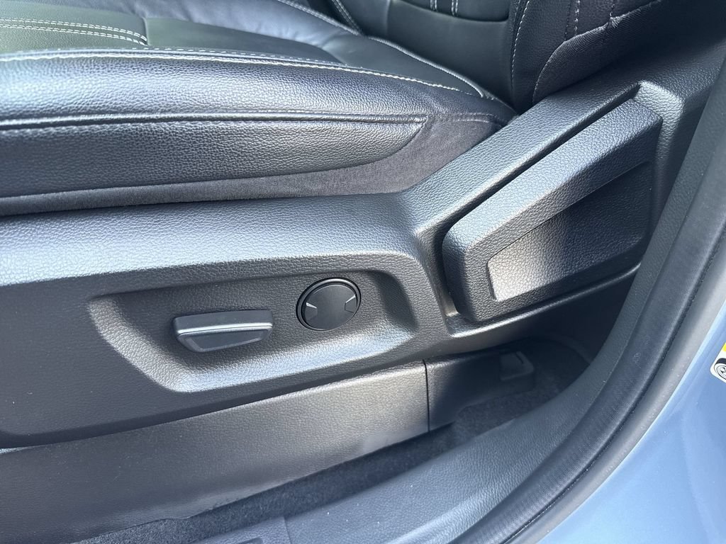 Used 2023 Ford Ranger Lariat w/ Technology Package AWD/4WD image 12