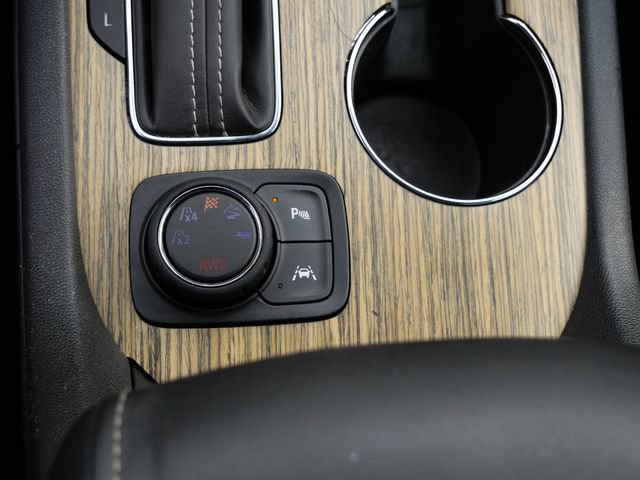 Used 2019 GMC Acadia Denali AWD/4WD image 20