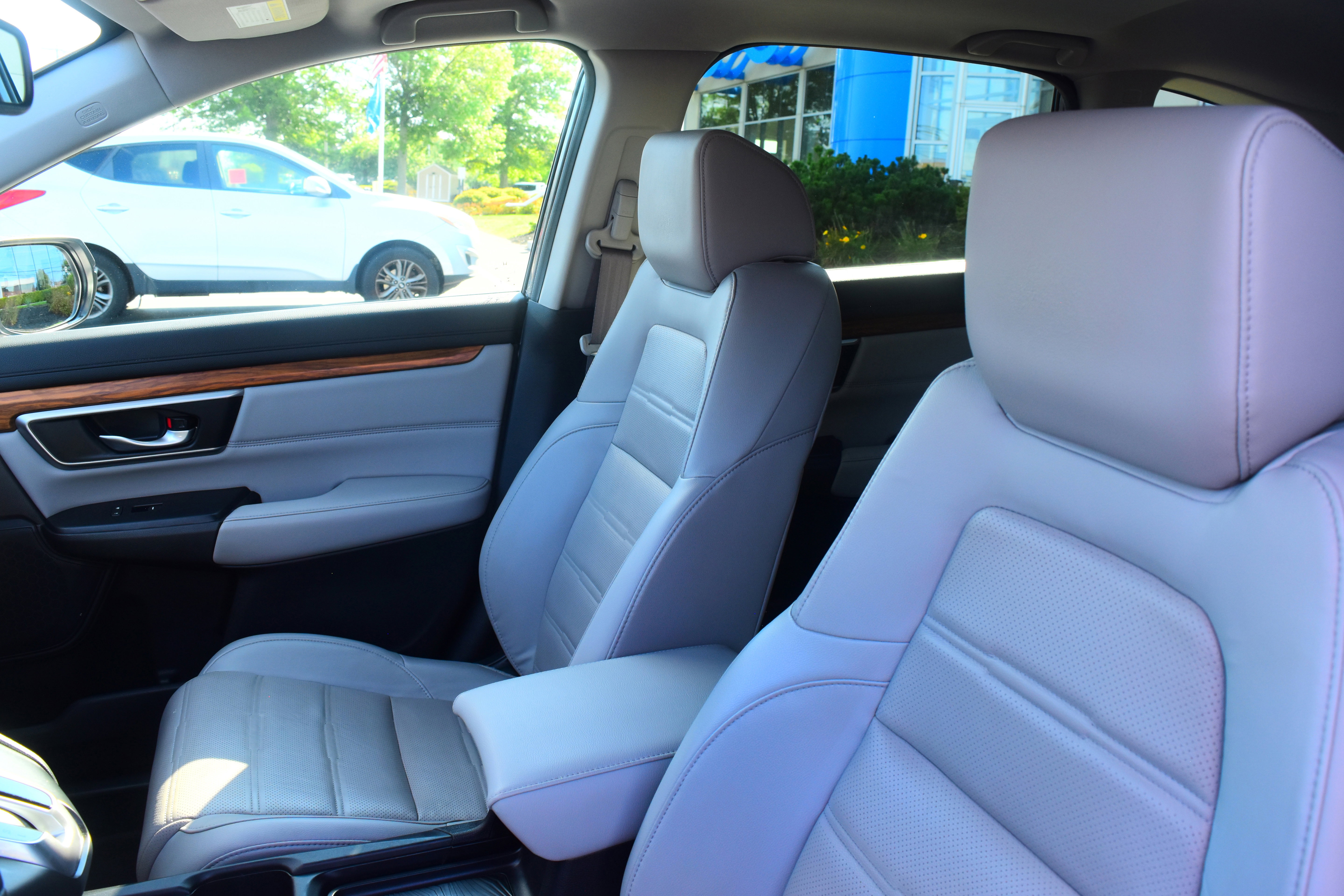 Certified 2018 Honda CR-V Touring image 13