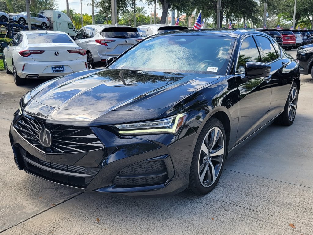 Used 2025 Acura TLX w/ Technology Package FWD image 3