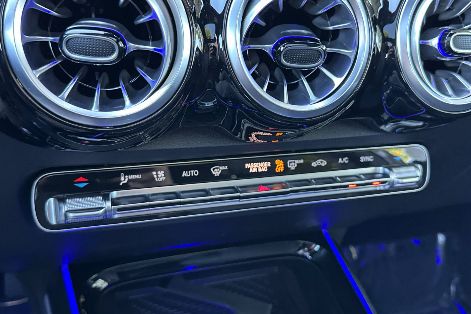 New 2026 Mercedes-Benz GLB 250 4MATIC image 20