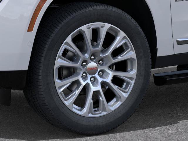 New 2026 GMC Yukon Denali w/ Denali Reserve Package AWD/4WD image 9