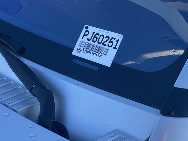 Used 2020 Land Rover Defender 110 SE image 33