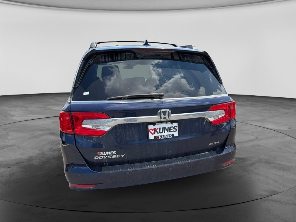 Used 2018 Honda Odyssey Elite image 8