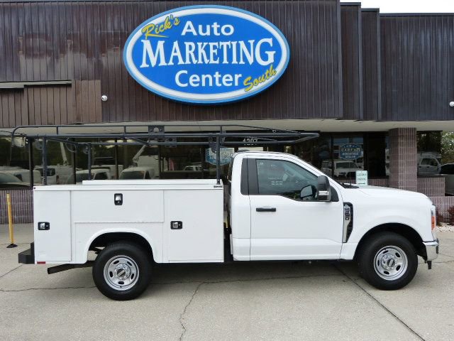 Used 2024 Ford F250 XL w/ XL Chrome Package RWD image 4