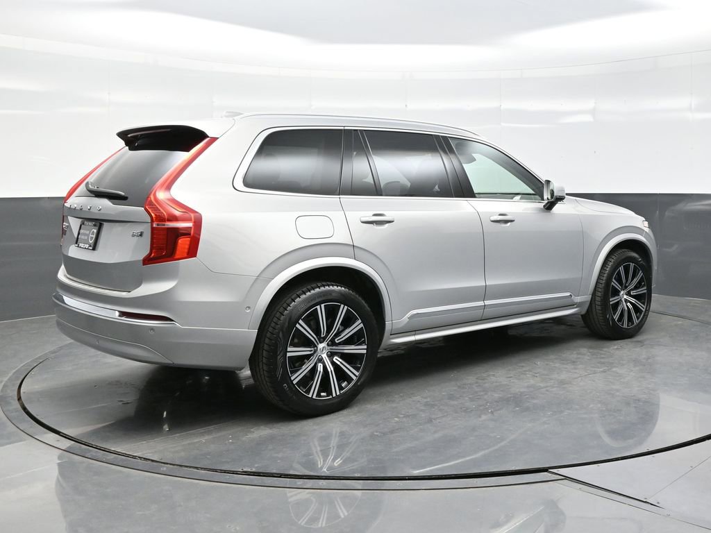 Used 2023 Volvo XC90 B5 Plus w/ Protection Package Premier image 7