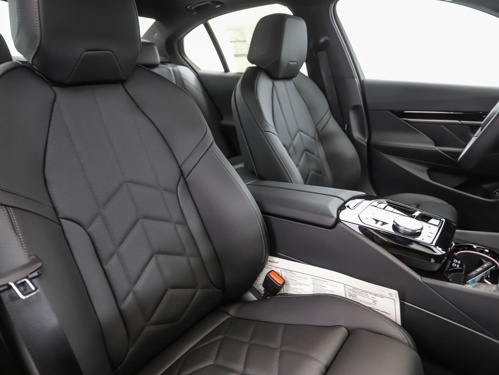 New 2026 BMW 530i xDrive image 31