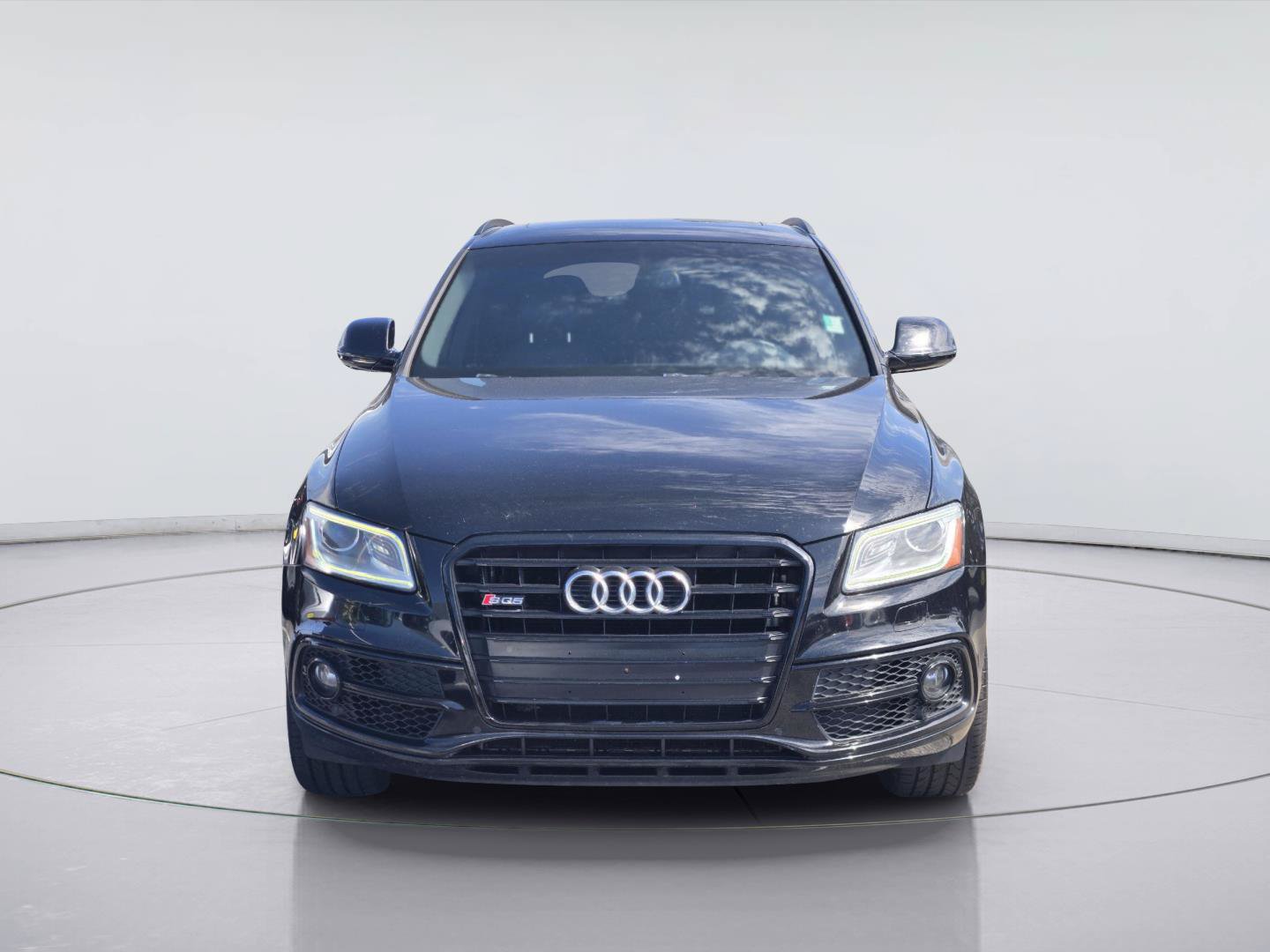 Used 2017 Audi SQ5 Premium Plus w/ Technology Package AWD/4WD image 2