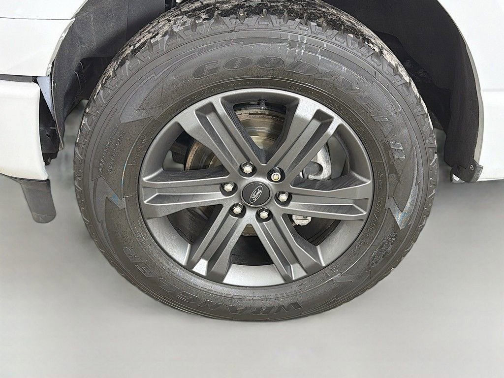 Used 2023 Ford F150 Lariat w/ Equipment Group 502A High image 21