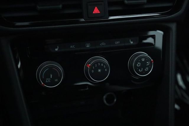 New 2026 Volkswagen Taos S image 15