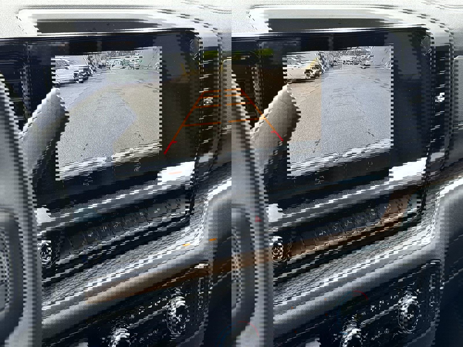 Used 2025 GMC Sierra 1500 Elevation image 25