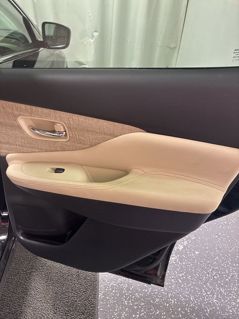 Used 2024 Nissan Murano SV AWD/4WD image 21