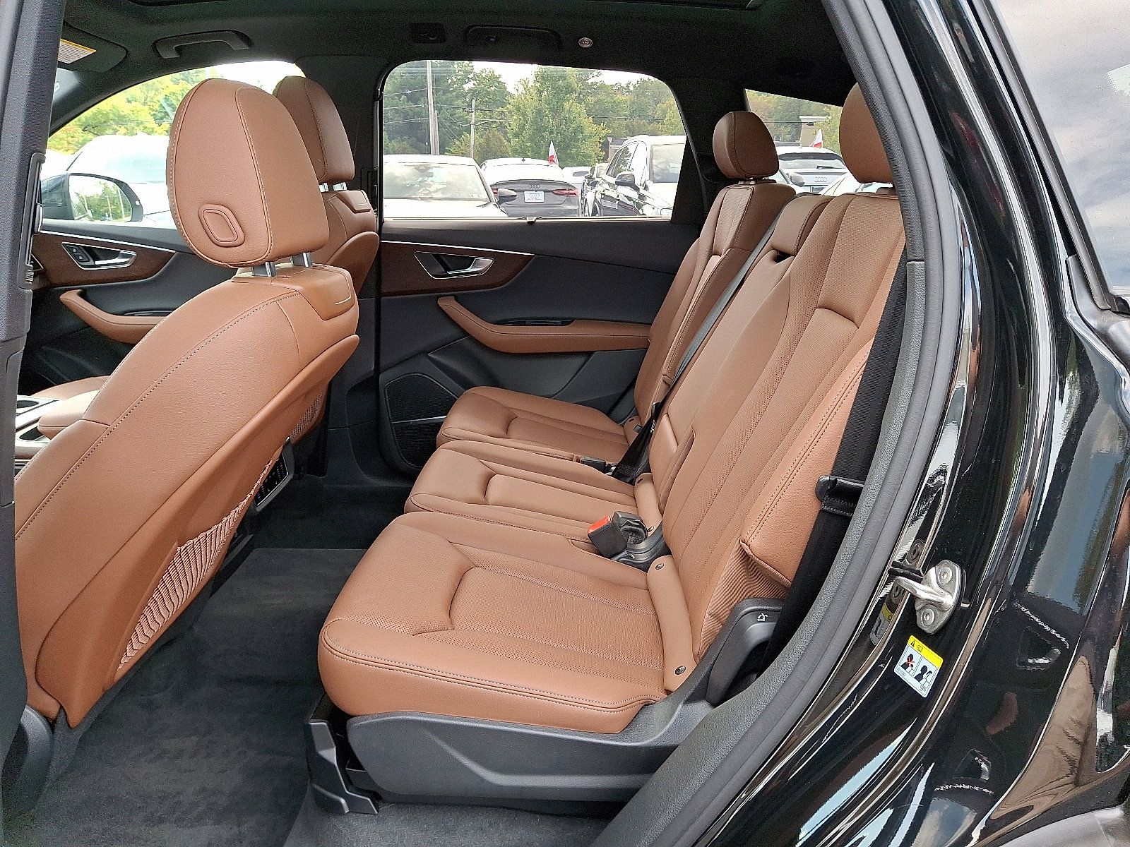 Used 2025 Audi Q7 3.0T Premium Plus w/ Premium Plus Package image 10