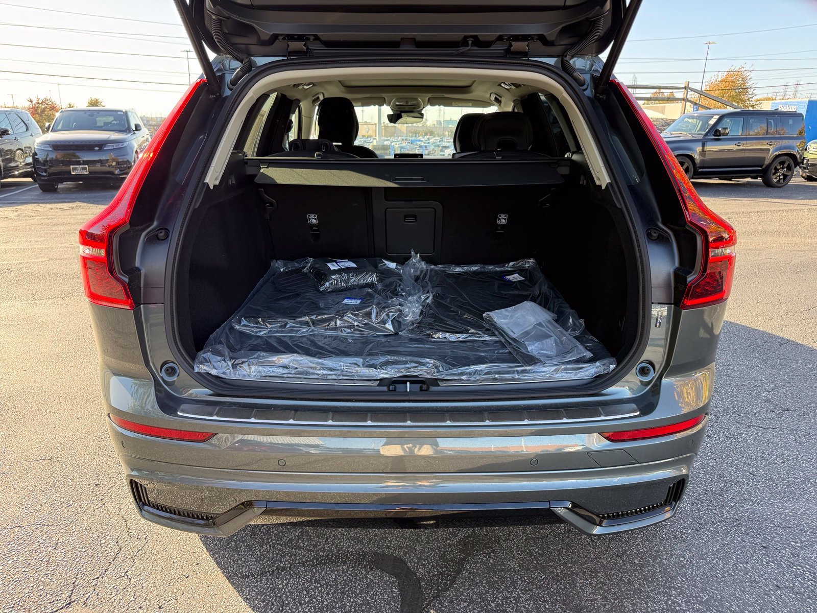 New 2027 Volvo XC60 B5 Plus AWD/4WD image 47