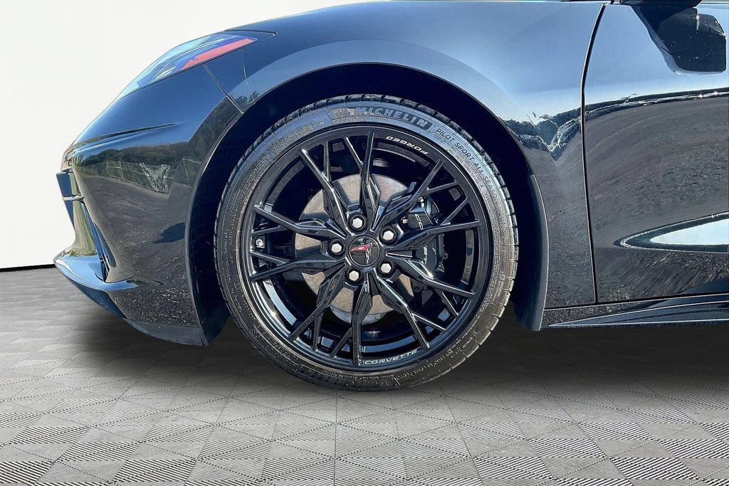 Used 2024 Chevrolet Corvette Stingray Coupe w/ 1LT RWD image 34