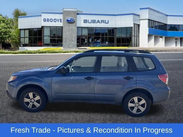 Used 2010 Subaru Forester 2.5X AWD/4WD image 2