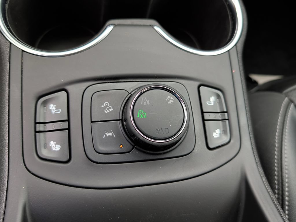 Used 2024 GMC Terrain SLT AWD/4WD image 27