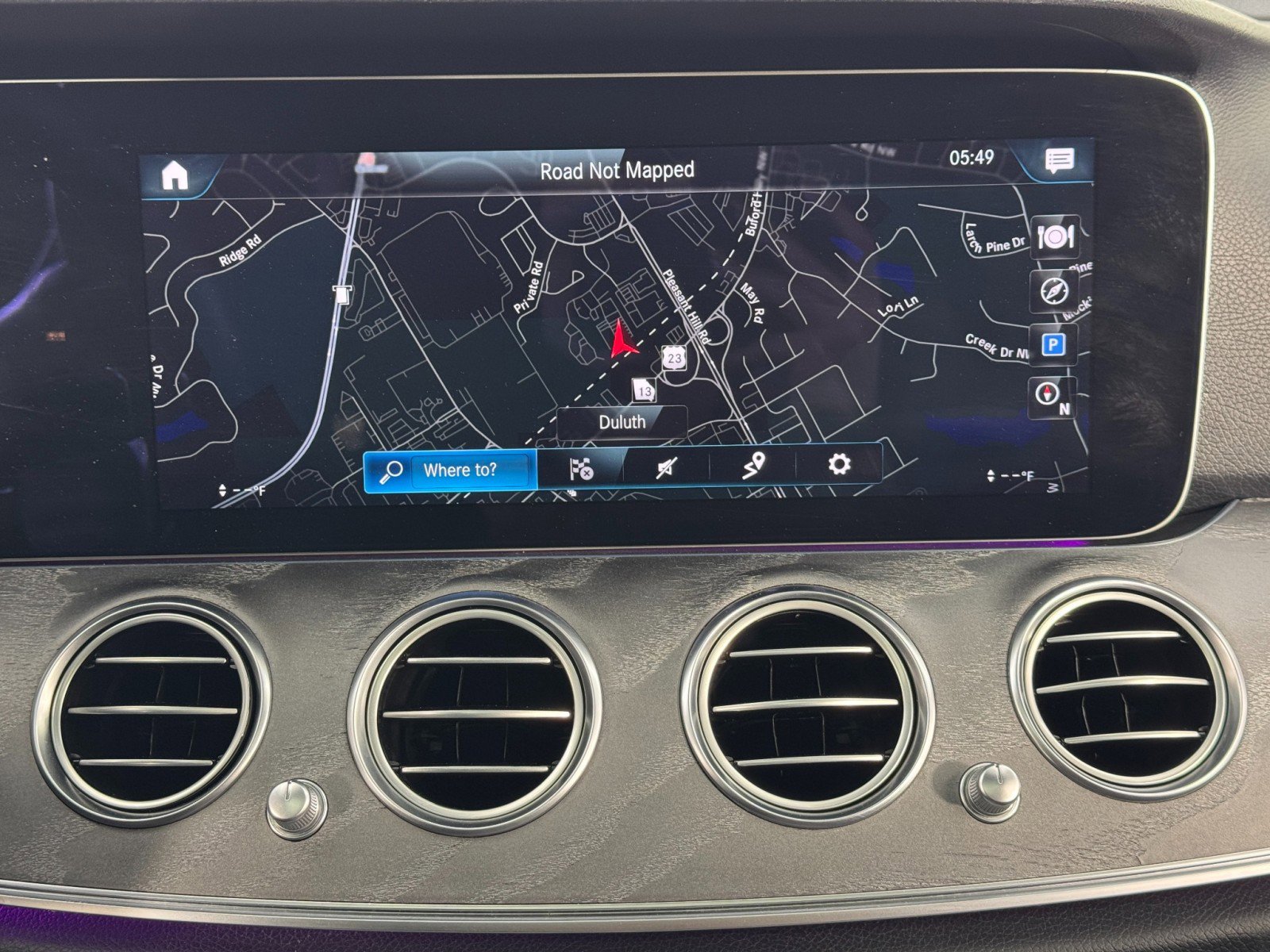 Used 2021 Mercedes-Benz E 350 Sedan w/ Premium Package image 25