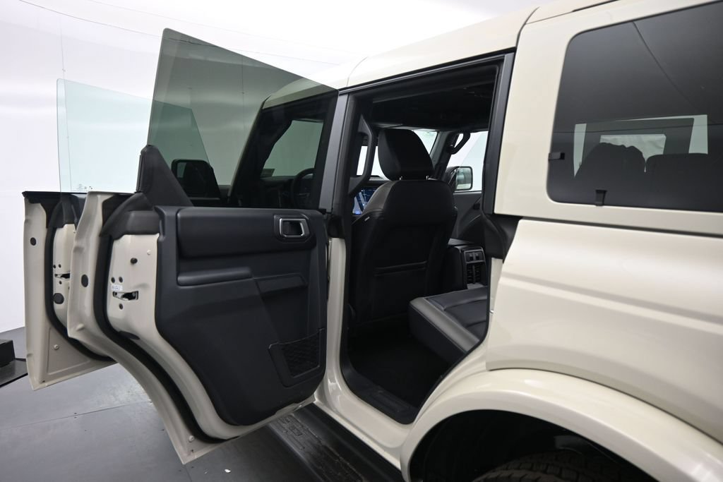 New 2026 Ford Bronco Outer Banks AWD/4WD image 19