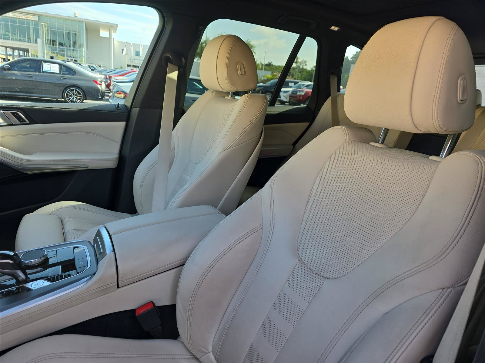 Used 2022 BMW X5 sDrive40i RWD image 16