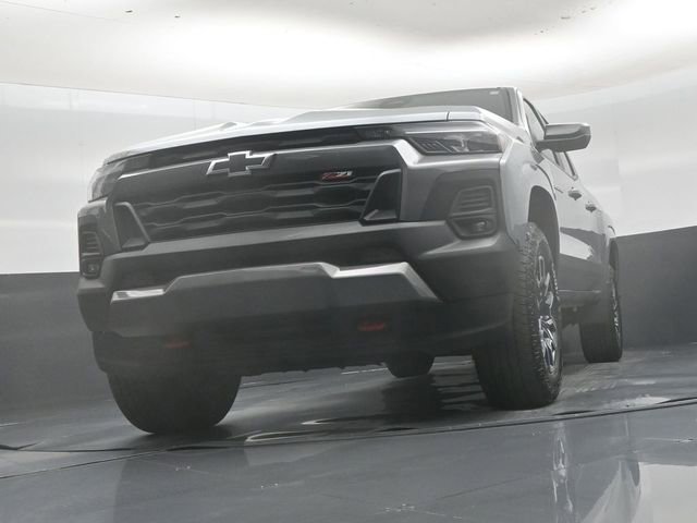 Used 2024 Chevrolet Colorado Z71 w/ Z71 Convenience Package 2 AWD/4WD image 43