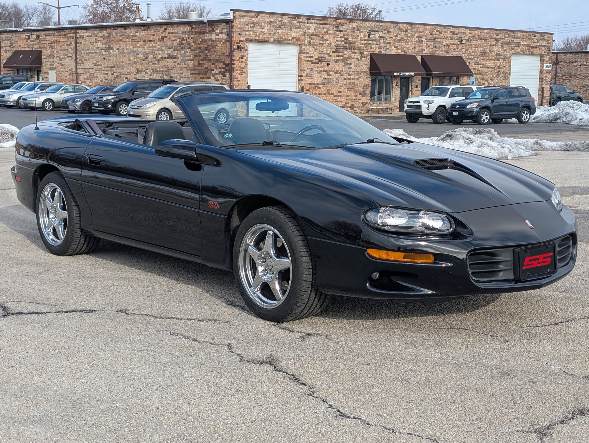 Used 2001 Chevrolet Camaro Z28 w/ SS Performance/Appearance Pkg image 26