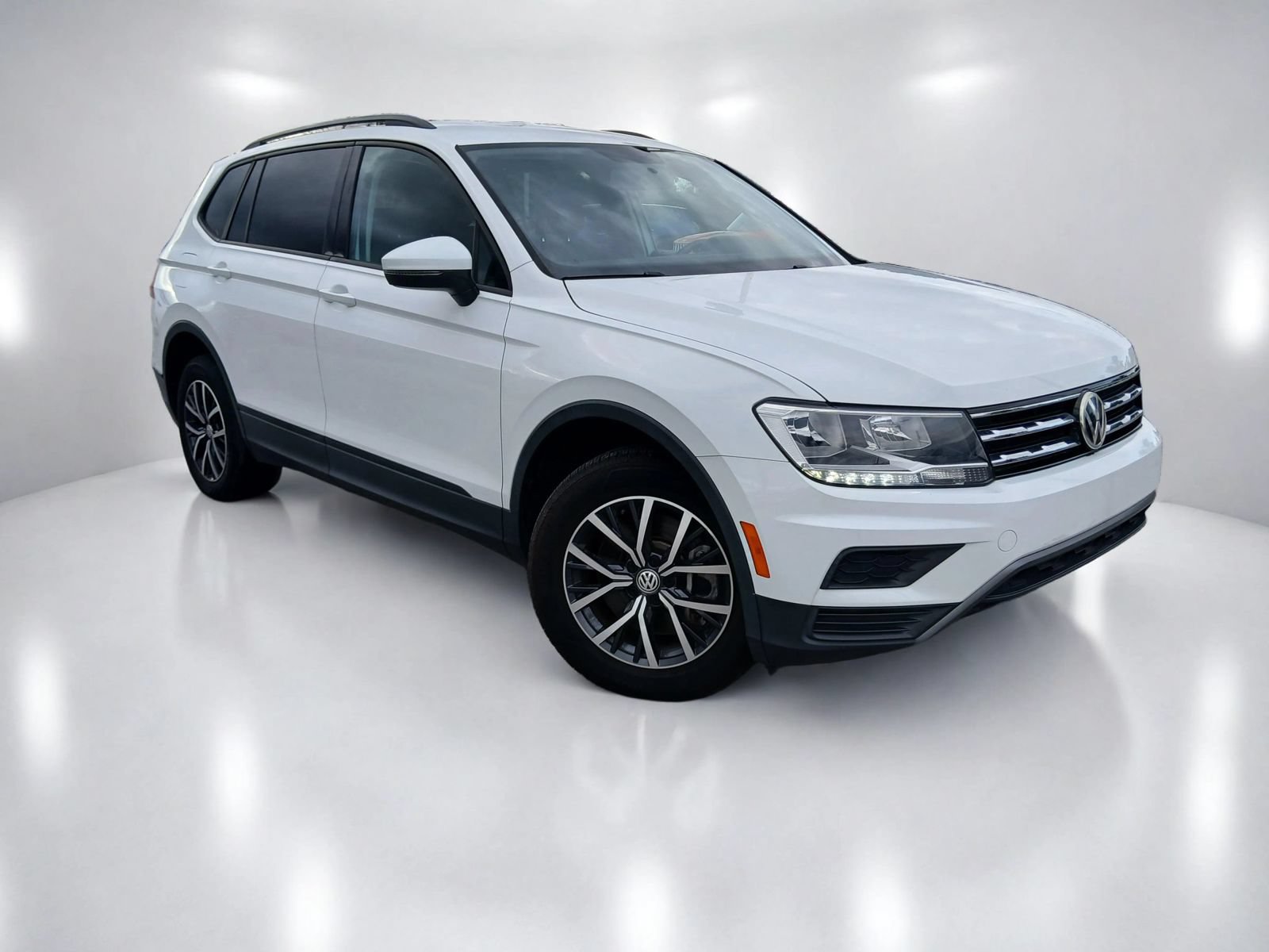 Used 2021 Volkswagen Tiguan S FWD image 1