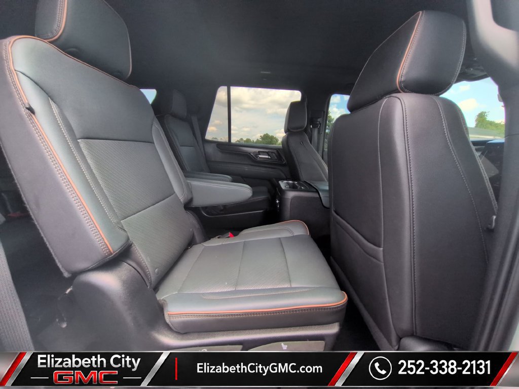 Used 2025 GMC Yukon AT4 w/ AT4 Premium Package AWD/4WD image 21