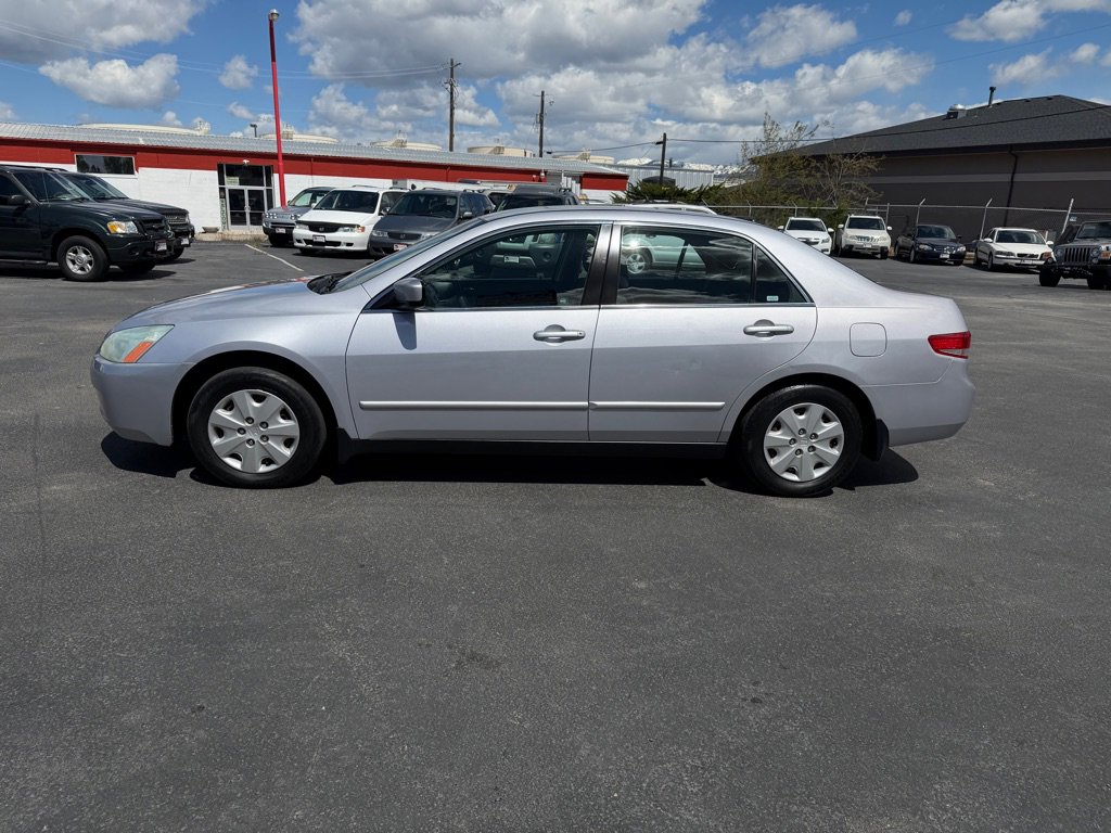 Used 2004 Honda Accord LX image 3