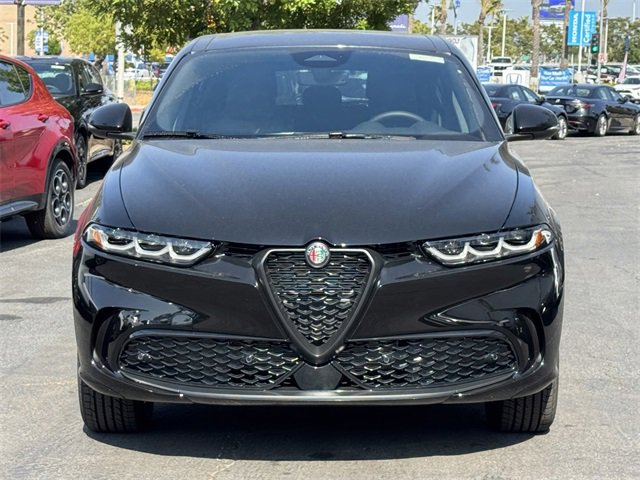 New 2025 Alfa Romeo Tonale w/ Premium Package image 2