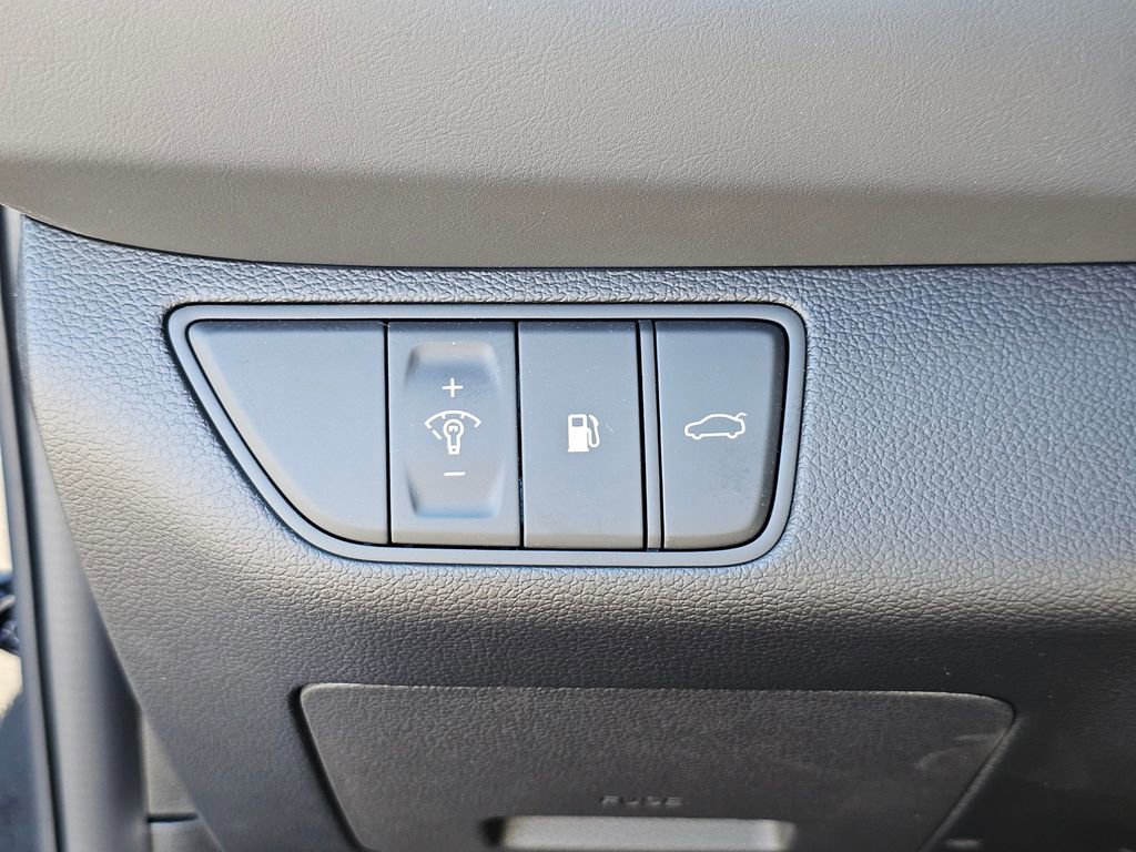 New 2026 Genesis G70 2.5T Prestige image 34