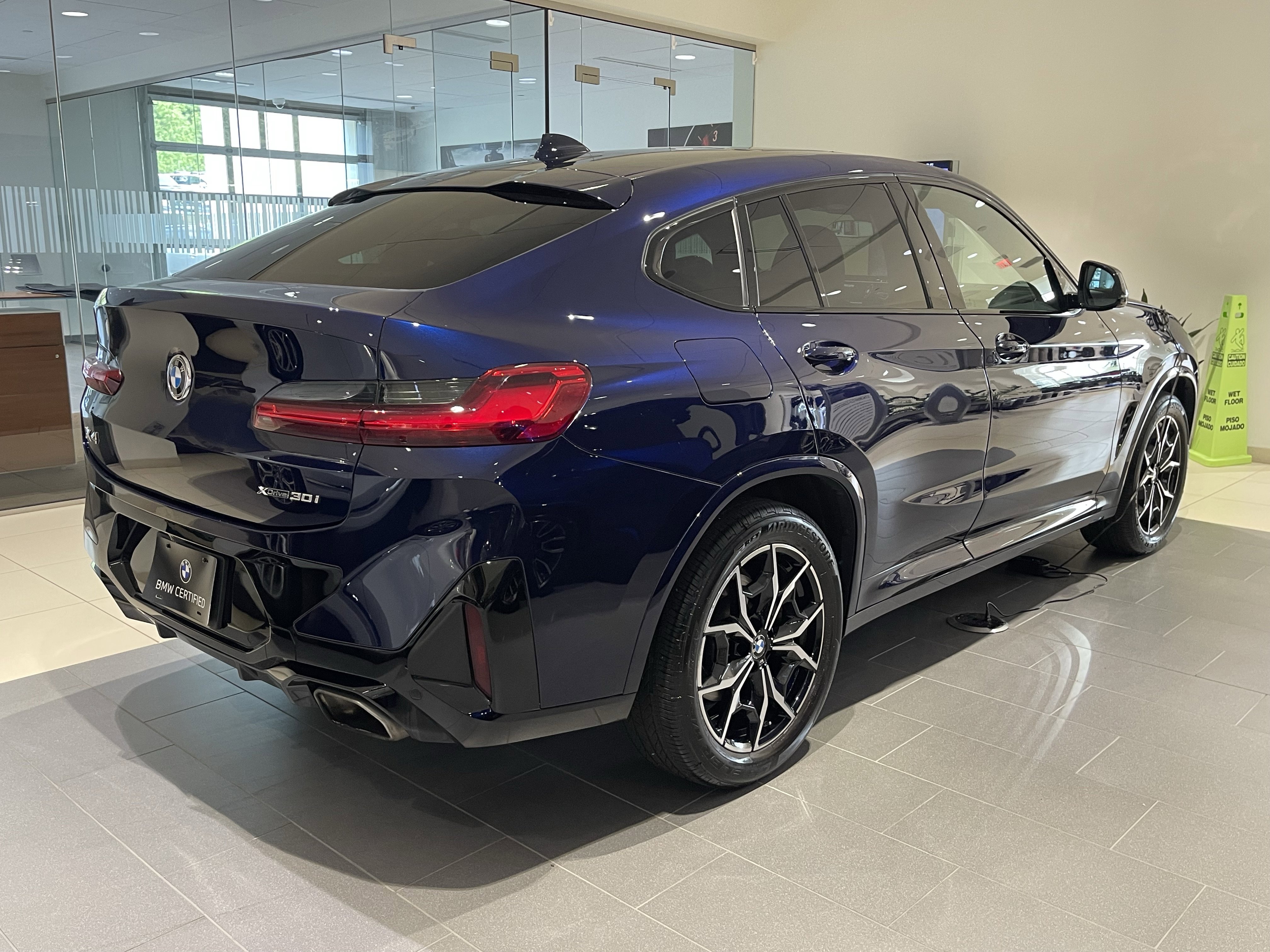 Certified 2023 BMW X4 xDrive30i w/ M Sport Package image 6