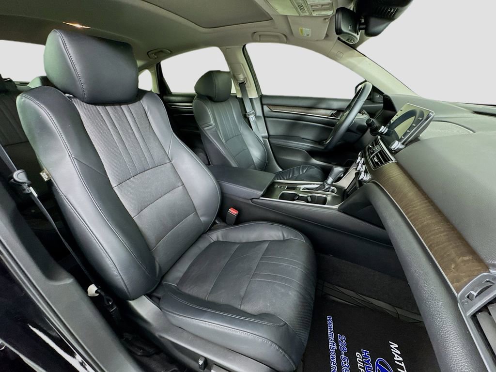 Used 2018 Honda Accord EX-L image 31