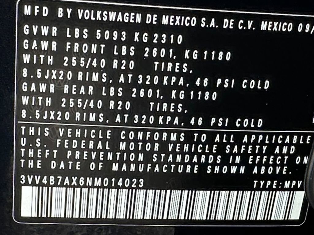 Used 2022 Volkswagen Tiguan SEL R-Line image 29