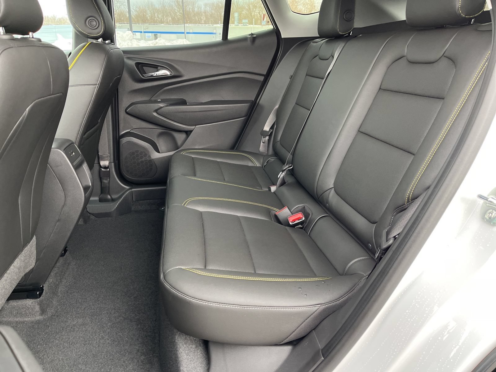 New 2026 Chevrolet Trax ACTIV w/ Sunroof Package FWD image 18