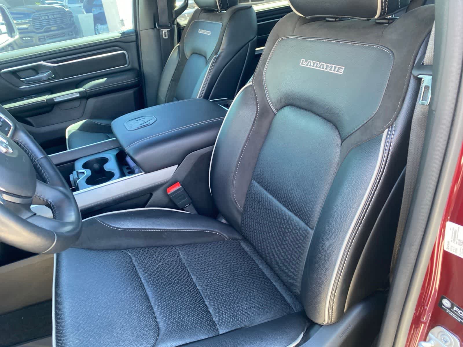 Used 2023 RAM 1500 Laramie AWD/4WD image 11